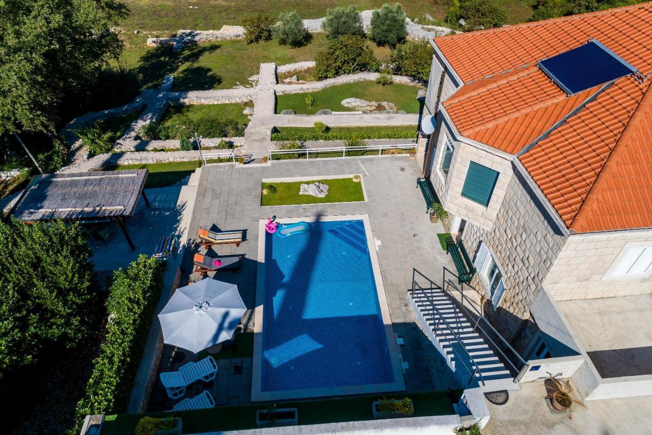 Villa Oasis Cypress Čilipi Dış mekan fotoğraf