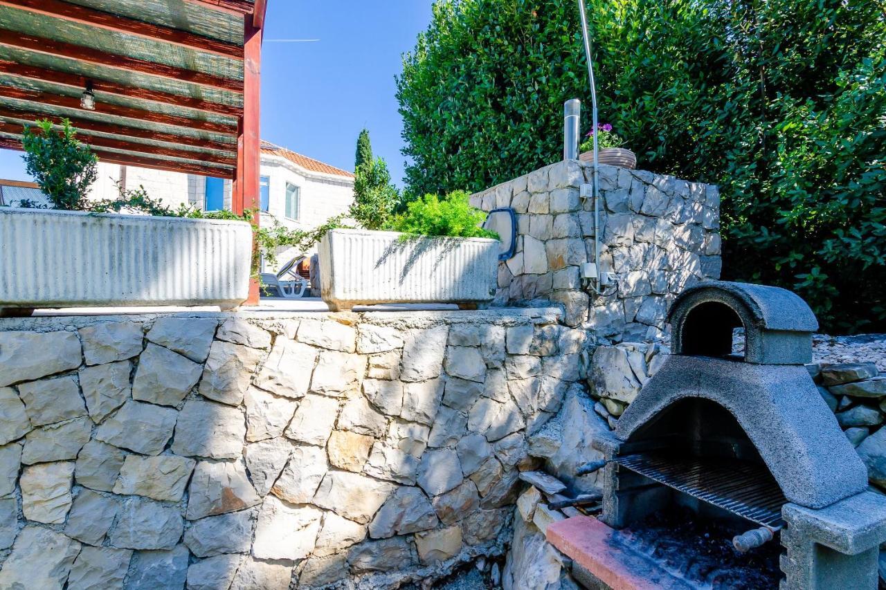 Villa Oasis Cypress Čilipi Dış mekan fotoğraf